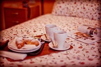 Hotel Ideal2