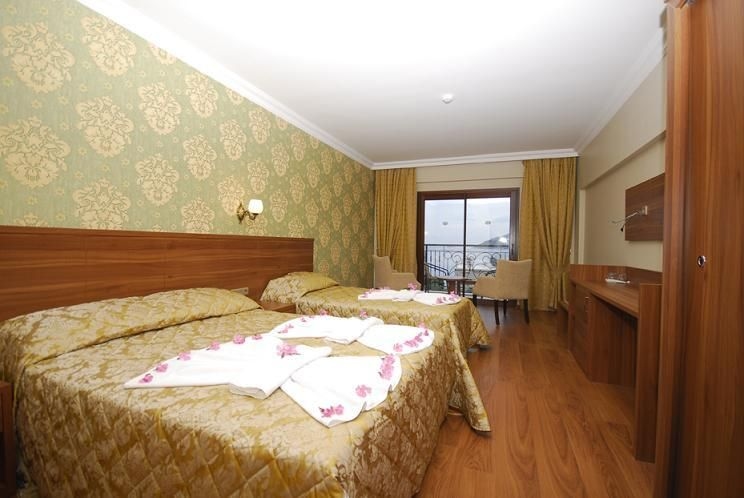 Meril Hotel4