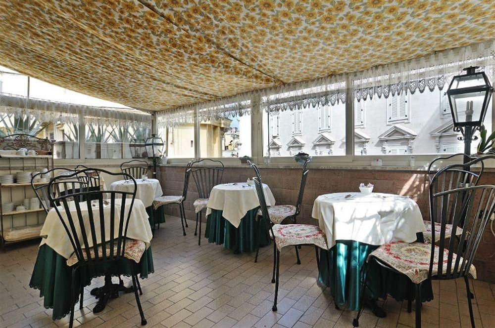 Residenza Antica Roma Hotel1