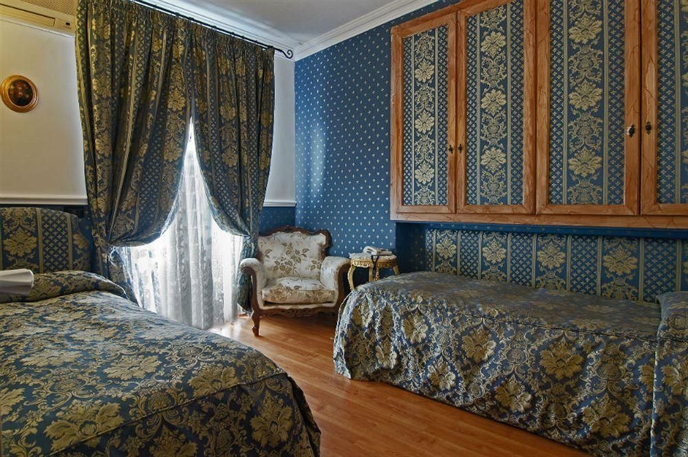 Residenza Antica Roma Hotel0