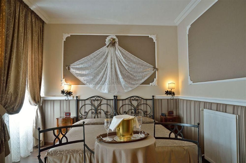 Residenza Antica Roma Hotel4