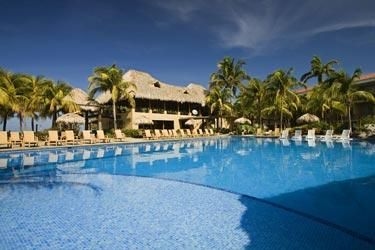 Flamingo Beach Resort0