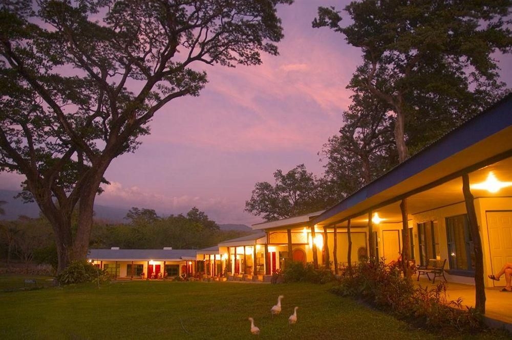 Hacienda Guachipelin2