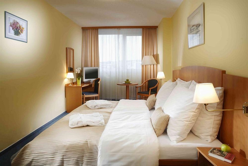 Orea Hotel Pyramida3