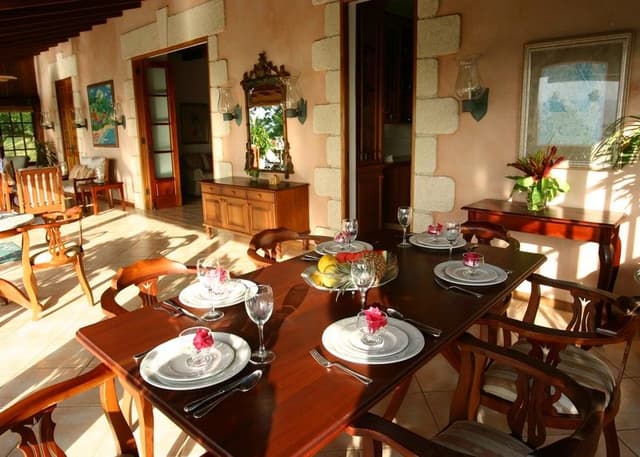 VILLA OCEAN VIEW THREE BEDROOMS