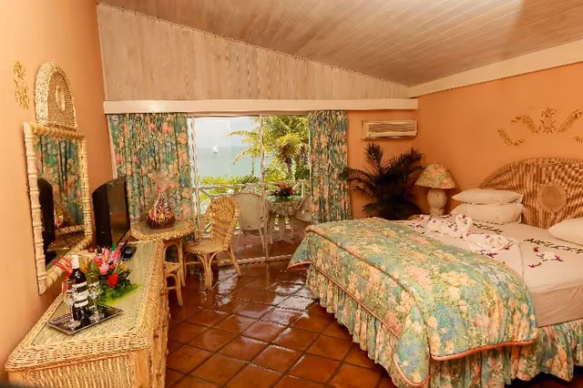 SUITE GARDEN VIEW ONE BEDROOM