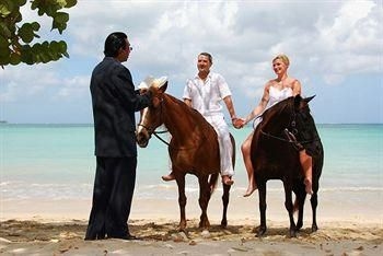 Bacolet beach Club4