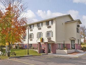 ซุปเปอร์ 8 บาย วินด์แฮม แมสเซน่า นิวยอร์ก (Super 8 By Wyndham Massena Ny)0