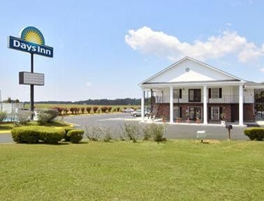 Days Inn Winnsboro3