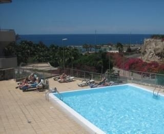 Terraza Amadores4