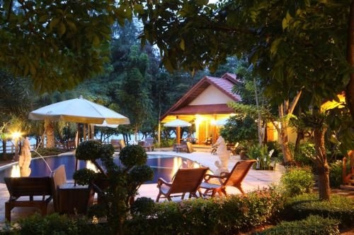 Rocky Point Resort4