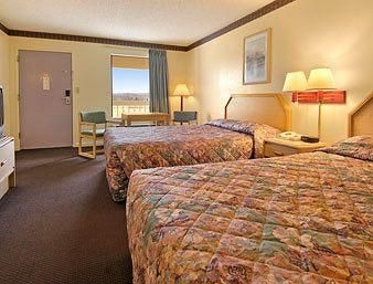 Days Inn Priceville - Decatur4