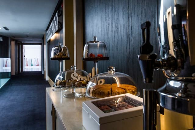 SUITE STANDARD