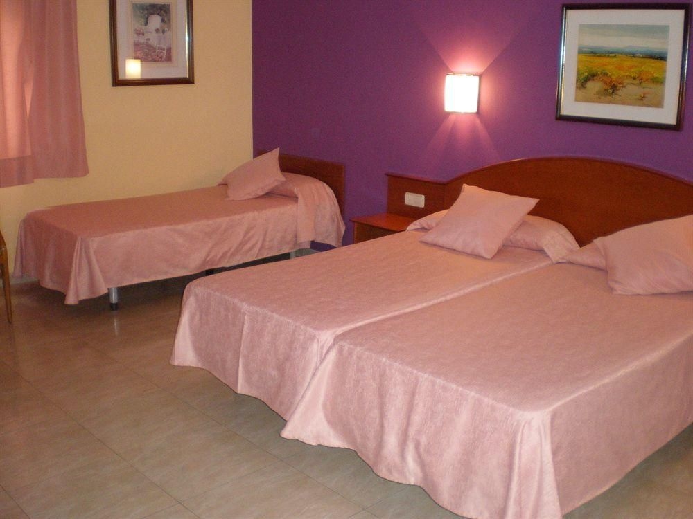 Cortes Hotel2