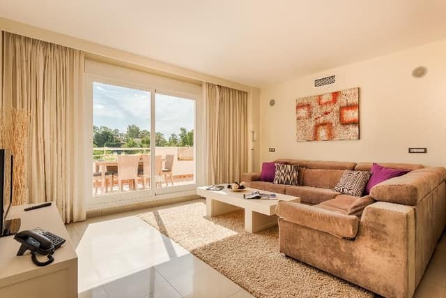 APARTMENT DUPLEX