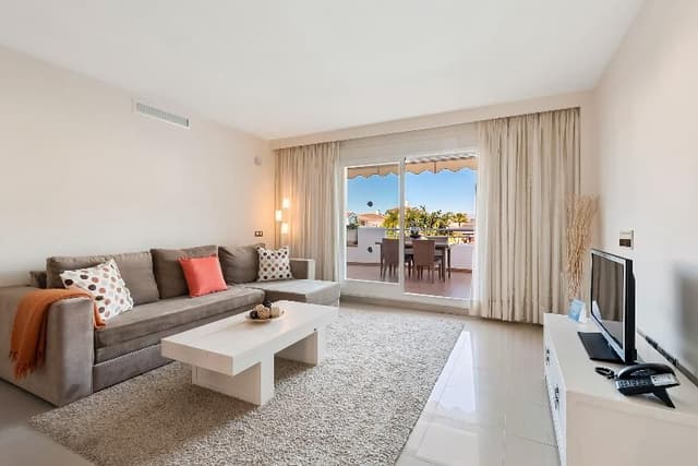 APARTMENT CAPACITY 6 TWO BEDROOMS