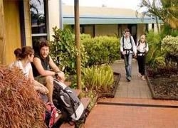 Beaches Backpackers Hervey Bay1