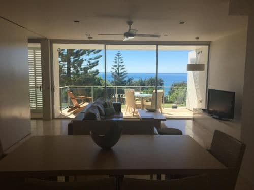One-Bedroom Apartment with Sea View