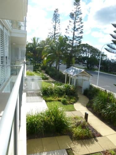 One-Bedroom Apartment with Sea View