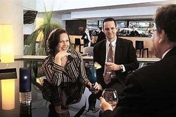 Crowne Plaza Parramatta-sydney1