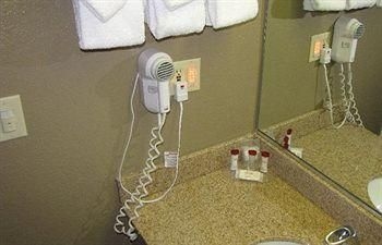 Ramada Limited Tempe University1