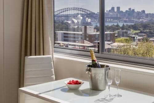 Studio with Bridge or Harbour View