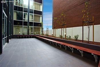 Central Sky Lounge Apartment Hotel3