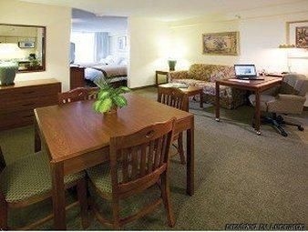 Hawthorn Suites Weston Ft. Lauderdale1