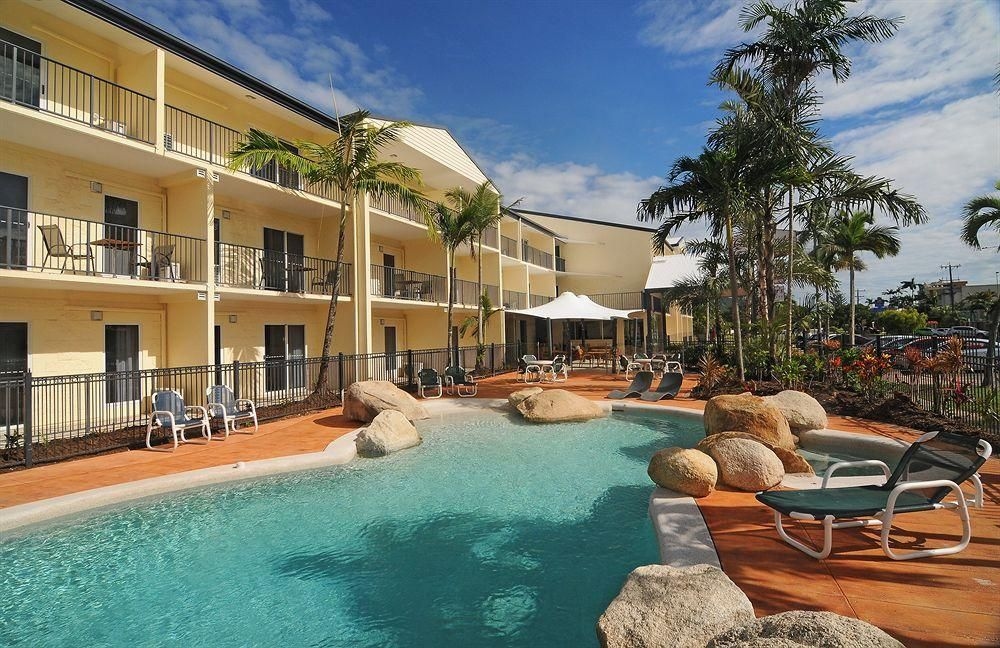 Cairns Queenslander Hotel & Apartments1