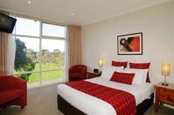 Comfort Inn Parkside1
