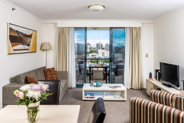 APARTMENT CITY VIEW ONE BEDROOM