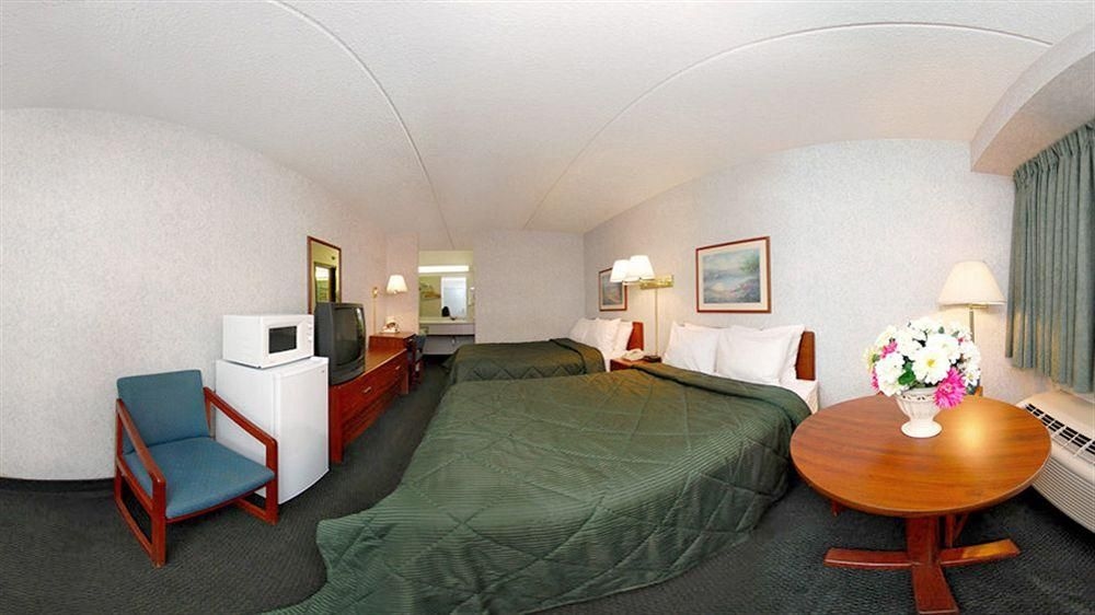 Quality Inn & Suites0