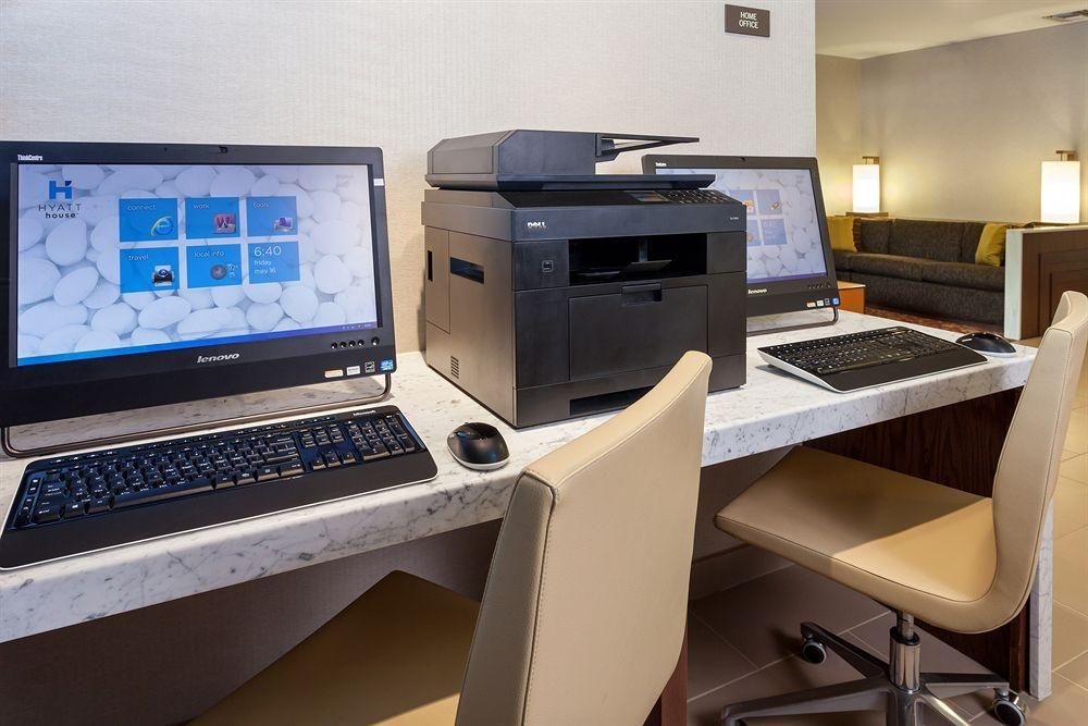 Hyatt Summerfield Suites Houston Galleria1