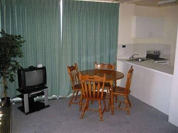 Meriton Suites Surfers Paradise Meriton Suites Surfers Paradise