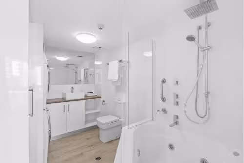 One-Bedroom Apartment with Spa Bath