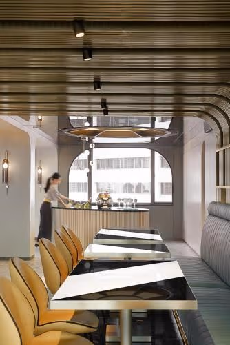 Park Lane Suite with Park and Harbour View
