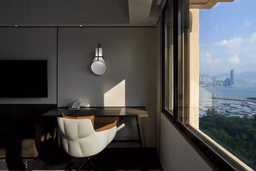 Premium Deluxe Executive Queen Room with Park and Harbour View - Lounge Access