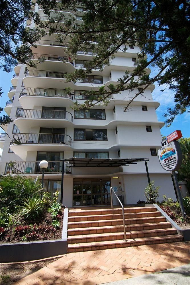 อนาคาปรี ฮอลิเดย์ อพาร์ตเมนต์ (Anacapri Holiday Apartments)1