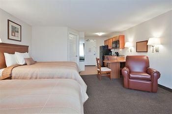 Candlewood Suites Fayetteville Fort Bragg3