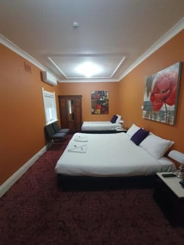 Triple Room