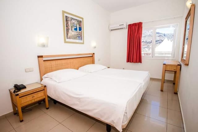 APARTMENT SUPERIOR