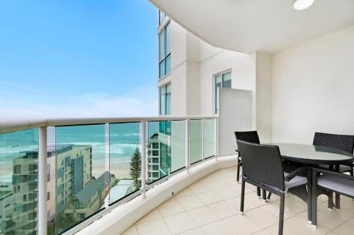 One-Bedroom Apartment with Ocean View