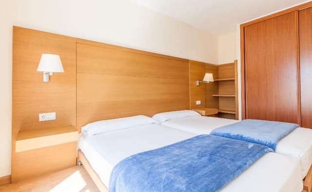 APARTMENT CAPACITY 3