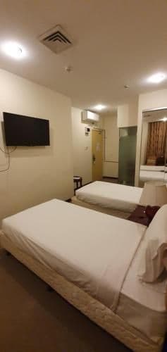 Executive Twin Room - Non-Smoking
