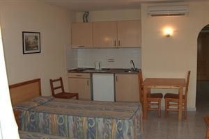 Tropicana Estudios0