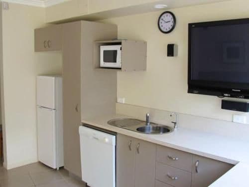Corporate Lounge One-Bedroom Suite - Adults Only