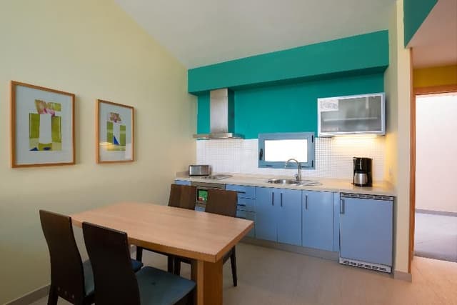 APARTMENT SUPERIOR