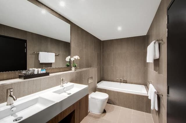 SUITE EXECUTIVE