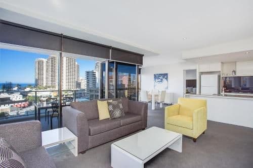 Two-Bedroom Apartment with Spa Bath