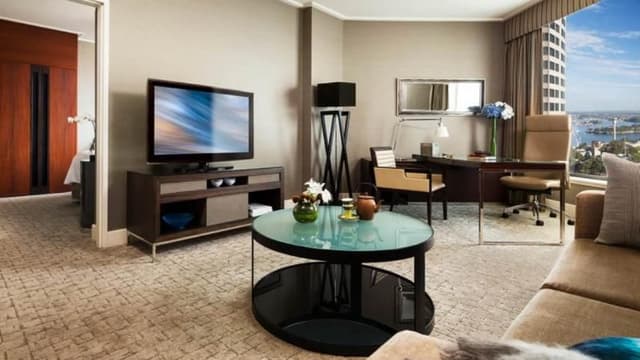 SUITE ONE BEDROOM